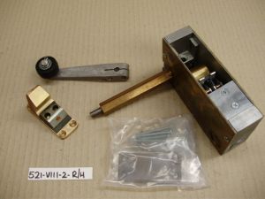 LOCK BEVELLED LATCH