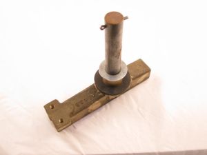 SHOE -  GUIDE, 8 INCH LONG, BRONZE, SWIVEL
