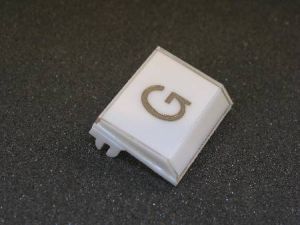 PRESSEL - FOR LM PUSH BUTTON, SINGLE, PLASTIC, WHITE, HORIZONTAL  (MRK G)
