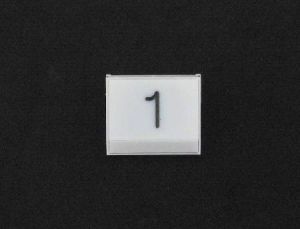 PRESSEL - FOR LM PUSH BUTTON, SINGLE, PLASTIC, WHITE, HORIZONTAL (MRK 0)