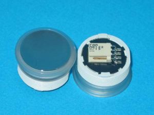 PUSH BUTTON - TYPE MCS, POLISHED S/S, GREEN ILLUM. (MOD)