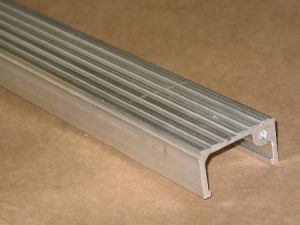 THRESHOLD BETWEEN COLUMN - W/O OTIS LOGO, FOR 700MM 2PSO TECHNA PRIMA LANDING DOOR