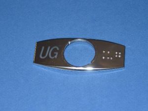 CHICKLET - BRASS, S/S, W/BRAILLE (MRK UPPER GROUND ON L/H) *SPECIAL