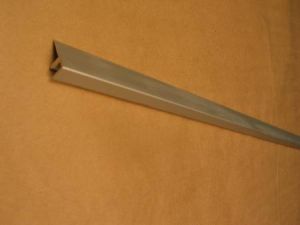 MOULDING COVER - SILVER SATIN, 990MM LONG, FOR OTIS2000&GEN2 MIRRORS