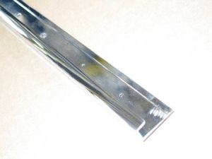 MOULDING CORNER - CHROME, 2294MM LONG, FOR OTIS2000&GEN2 MIRRORS/ DECOR END PANELS