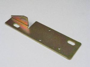 LATCH BRACKET - FOR CONTACT ON TECHNA DOOR LOCK
