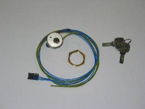 KEYSWITCH - CHROME, 24V, KEY TRAPPED, SPRING RETURN, BLUE LED (DOM SH8), WITH WAGO CONNECTOR