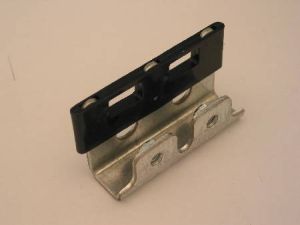 SHOE - DOOR GUIDE FOR MEILLER LANDING DOORS