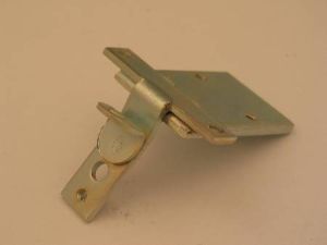 ARMATURE WITH RELAY