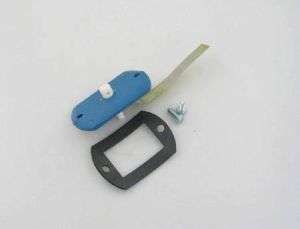 COVER & GASKET + AIR VALVE FOR TOP OF GEARBOX CASING ON 15ATL M/C