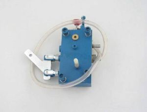 HAND PUMP FOR HEIC SYST,M